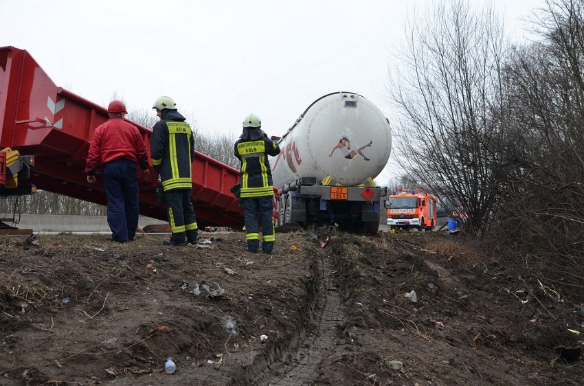 VU A4 Rich Olpe kurz hinter AK Koeln West P567.JPG